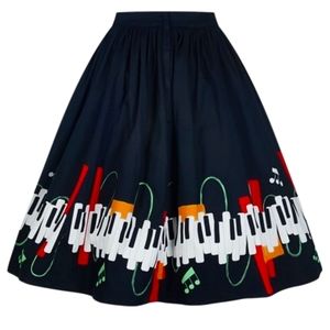 Collectif piano skirt 2XL